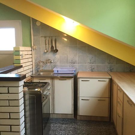 Apartment Lela Mali Losinj Exterior photo